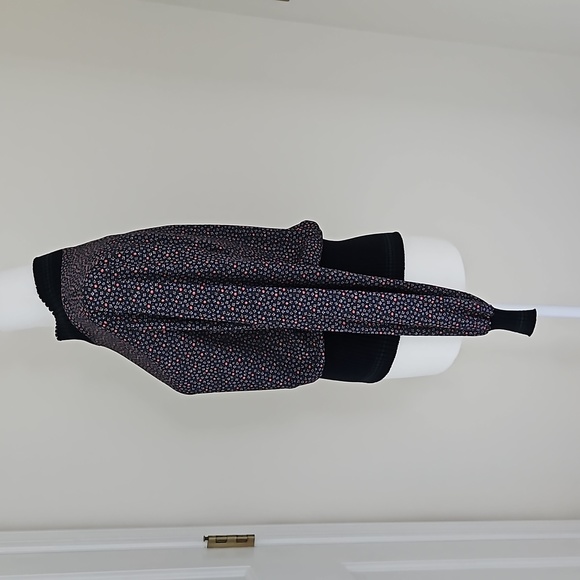 French Connection Blouse - Picture 3 of 6